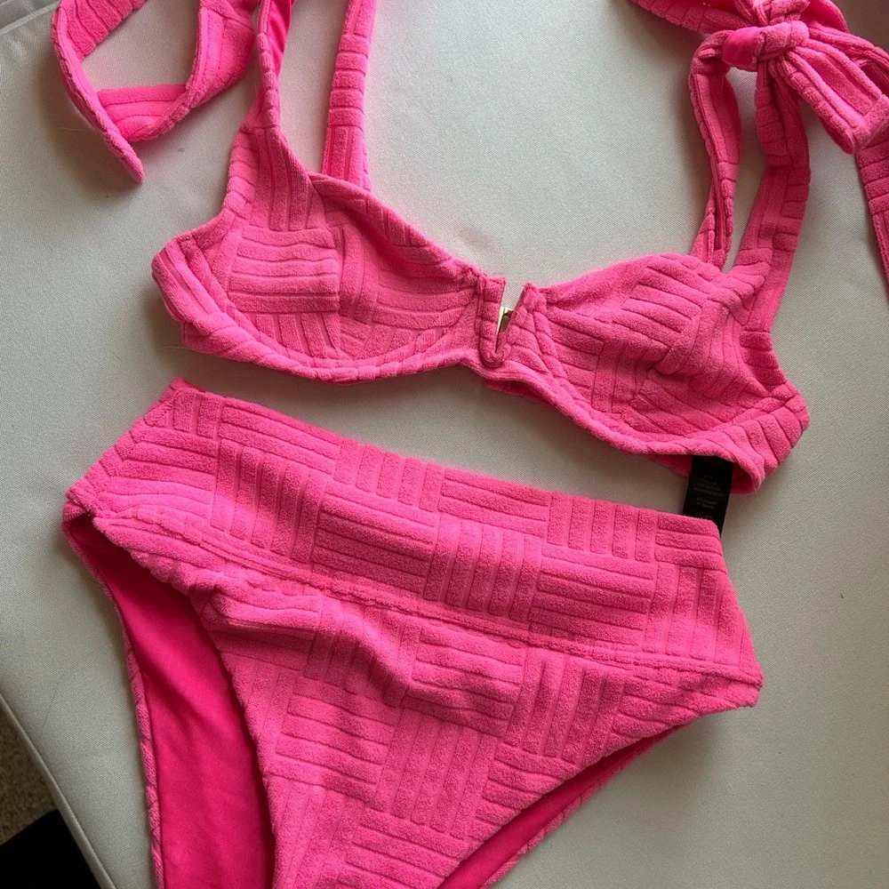 Beach Riot Pink Bikini Set - Picture 3 of 9